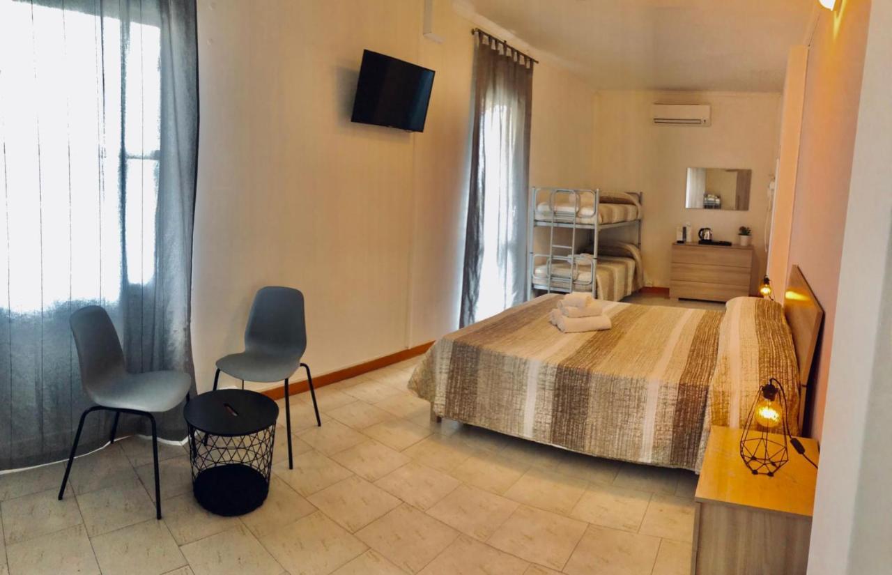 Hotel Mara Rimini Bagian luar foto