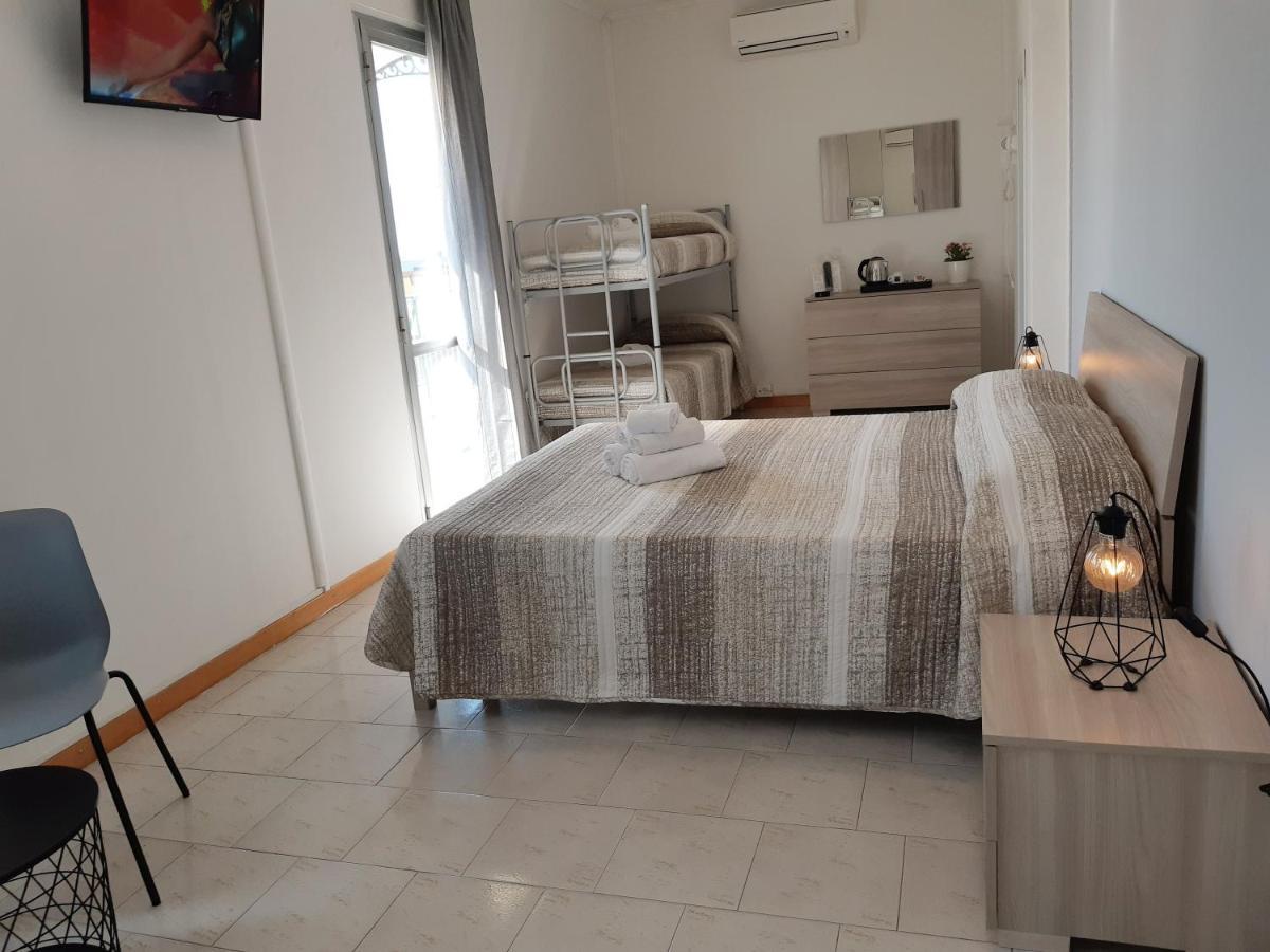 Hotel Mara Rimini Bagian luar foto