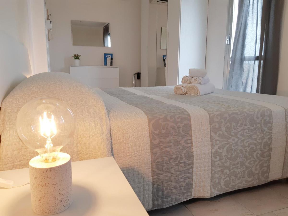 Hotel Mara Rimini Bagian luar foto