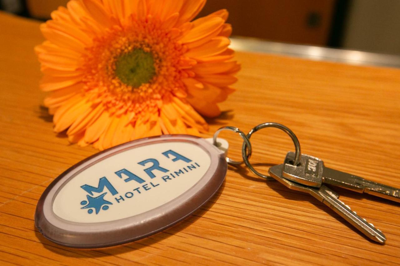 Hotel Mara Rimini Bagian luar foto
