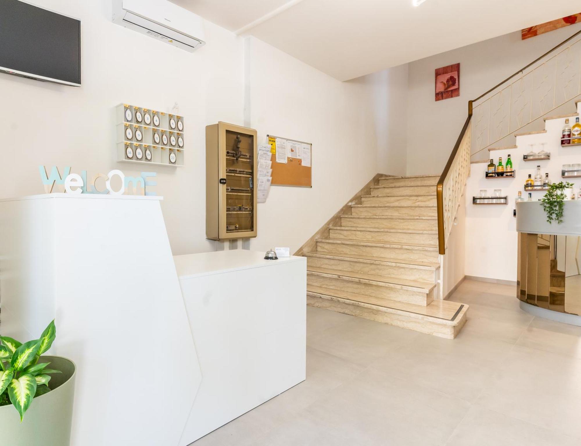 Hotel Mara Rimini Bagian luar foto